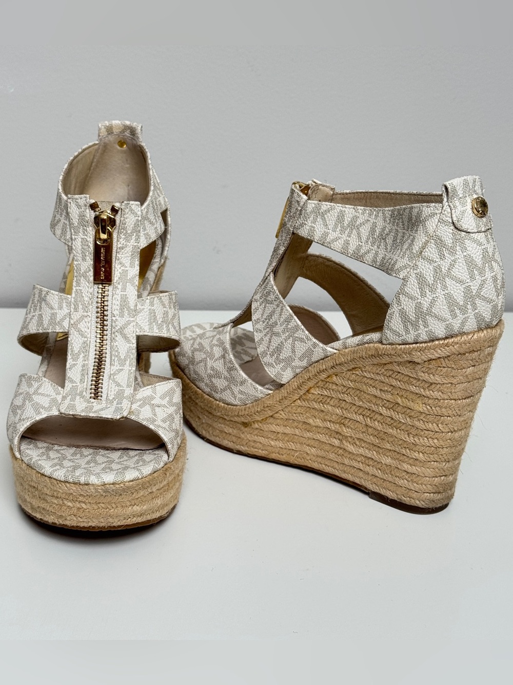 MICHAEL Michael Kors Damita MK Monogram Espadrille Wedge Sandals 7M